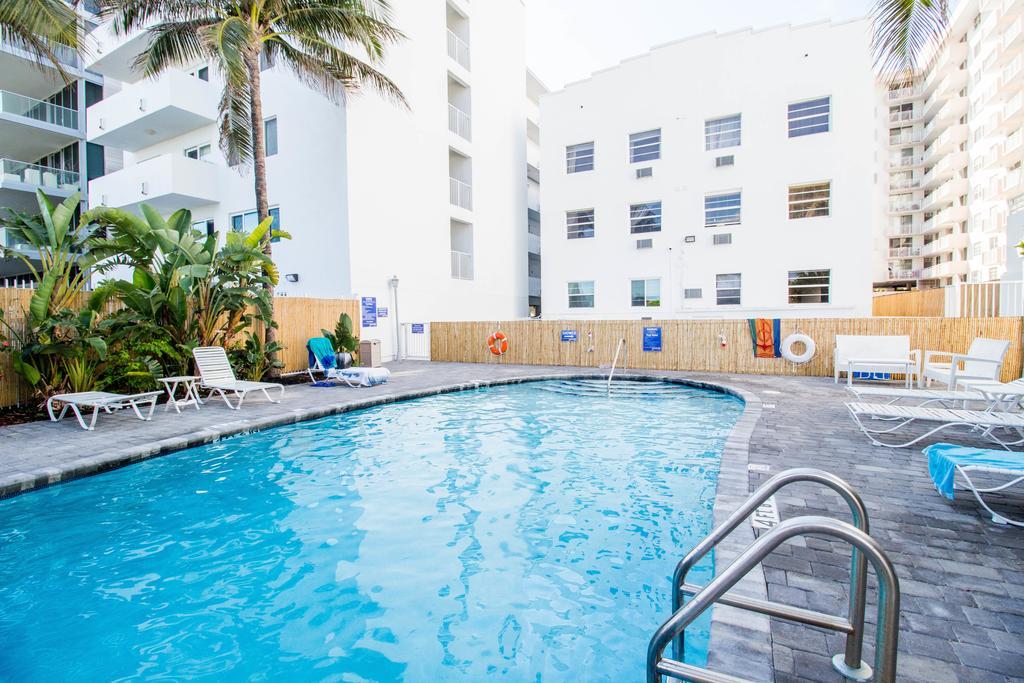 Ocean Walk Apartments Miami Beach Esterno foto