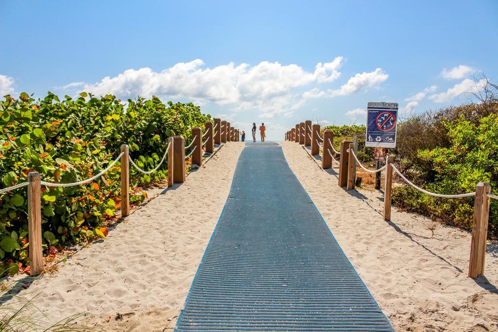 Ocean Walk Apartments Miami Beach Esterno foto